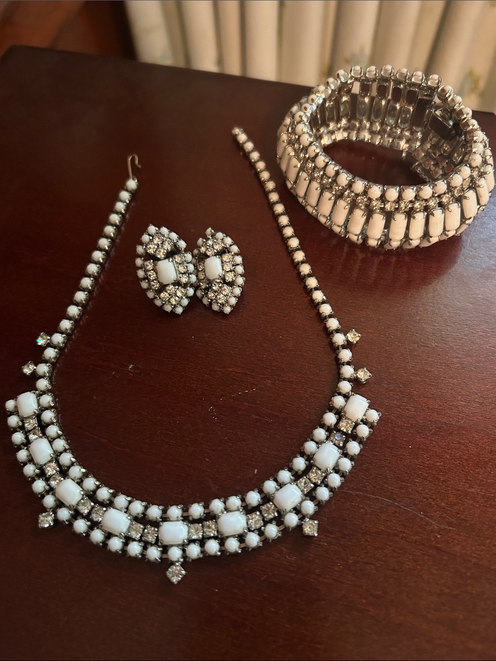 White and Silver Crystal Collar Necklace with Matching Earrings and Bracelet